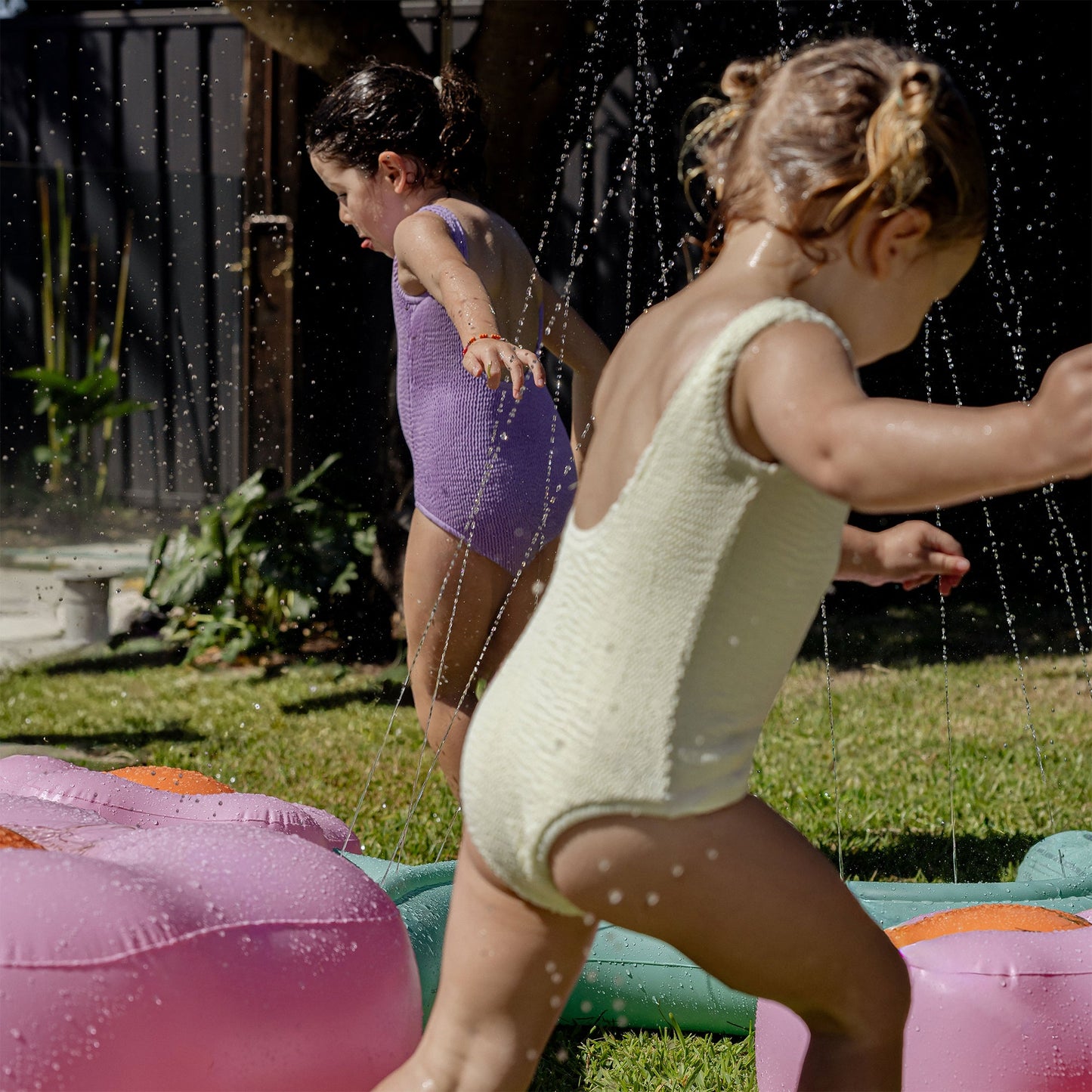 Sunnylife Inflatable Giant Sprinkler - Poppy The Peach Pink Flower