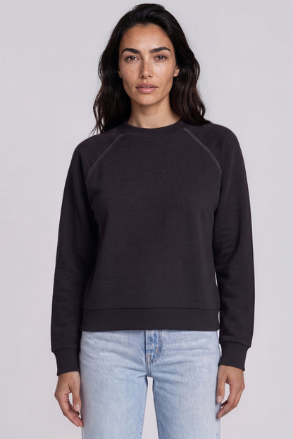 UGG Women's Classic Crewneck Sweatshirt