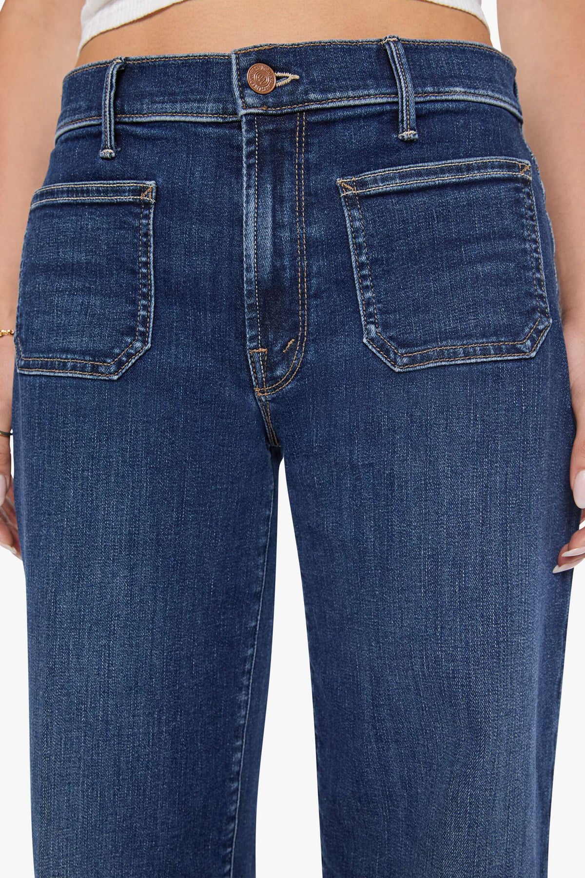 MOTHER The Patch Pocket Mid Rise Maven Sneak -