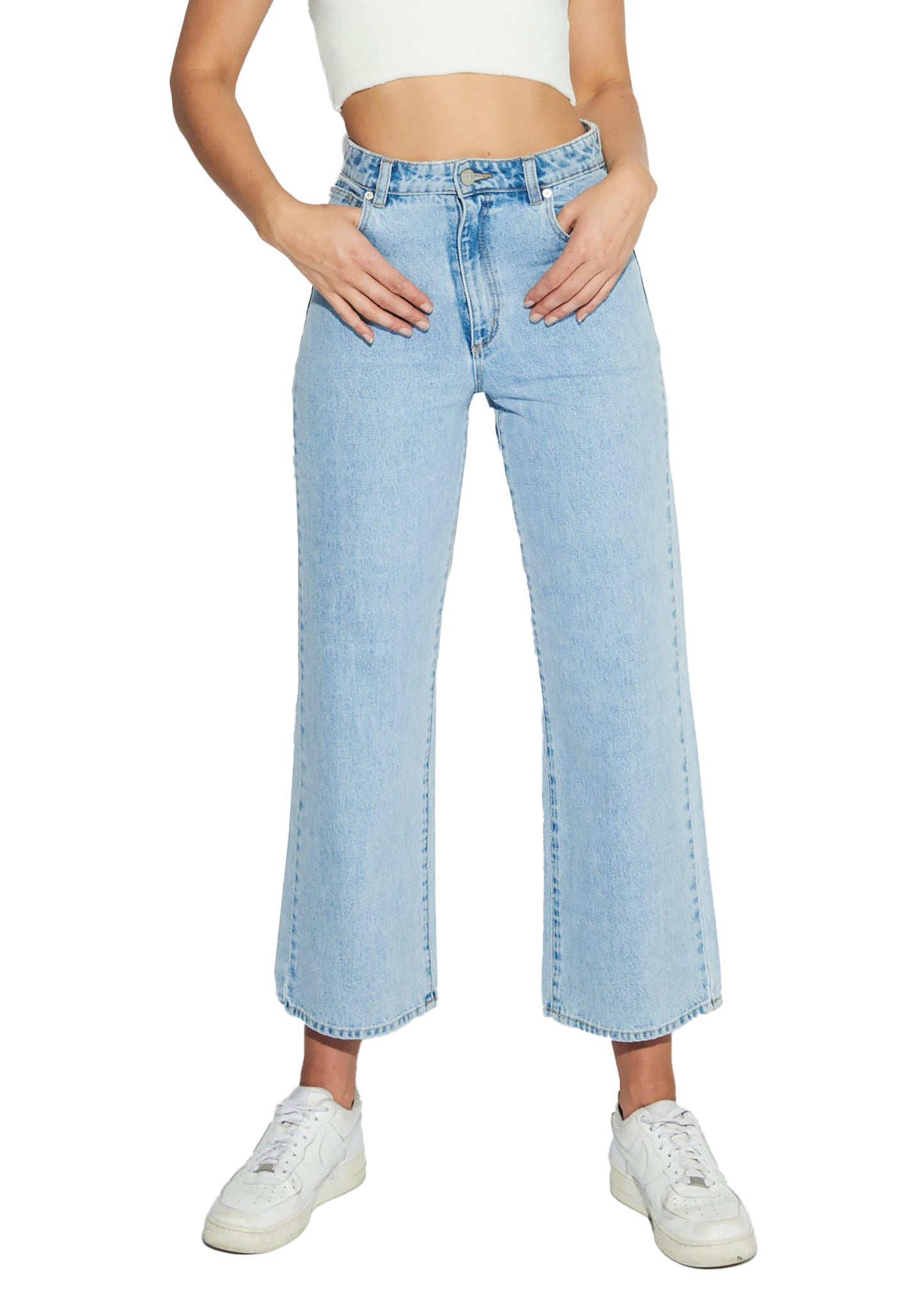 Abrand Jeans A Street Aline Crop Denim Jeans in Walkaway